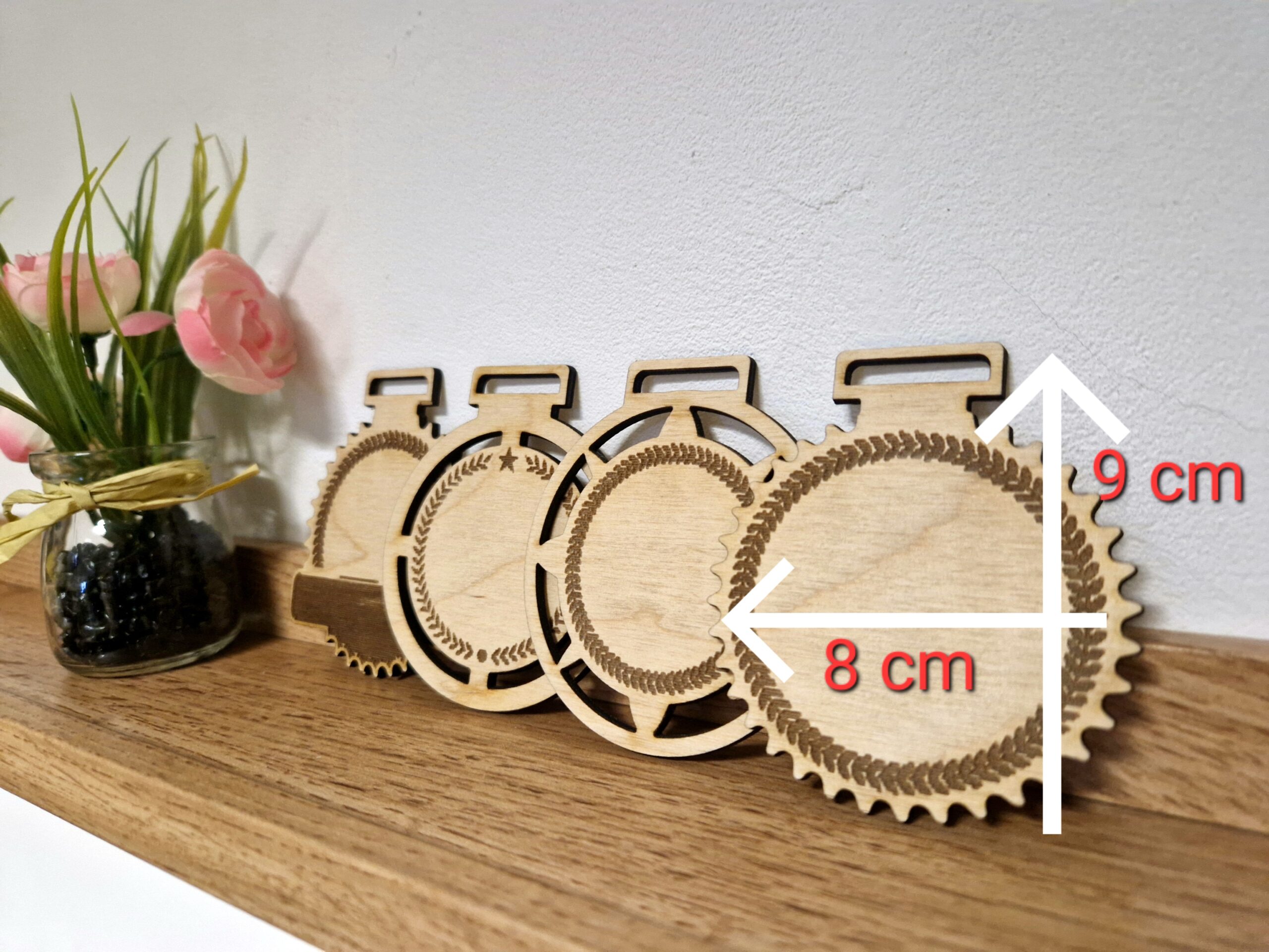 Drewniane medale z grawerem - personalizowane medale okolicznościowe - obrazek 4